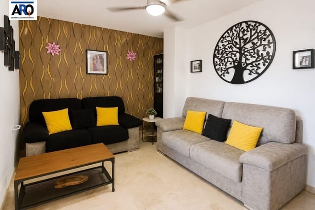 3 quarto Apartamento para venda em Rincón de la Victoria com piscina garagem - 350 000 € (Ref: 9998789)