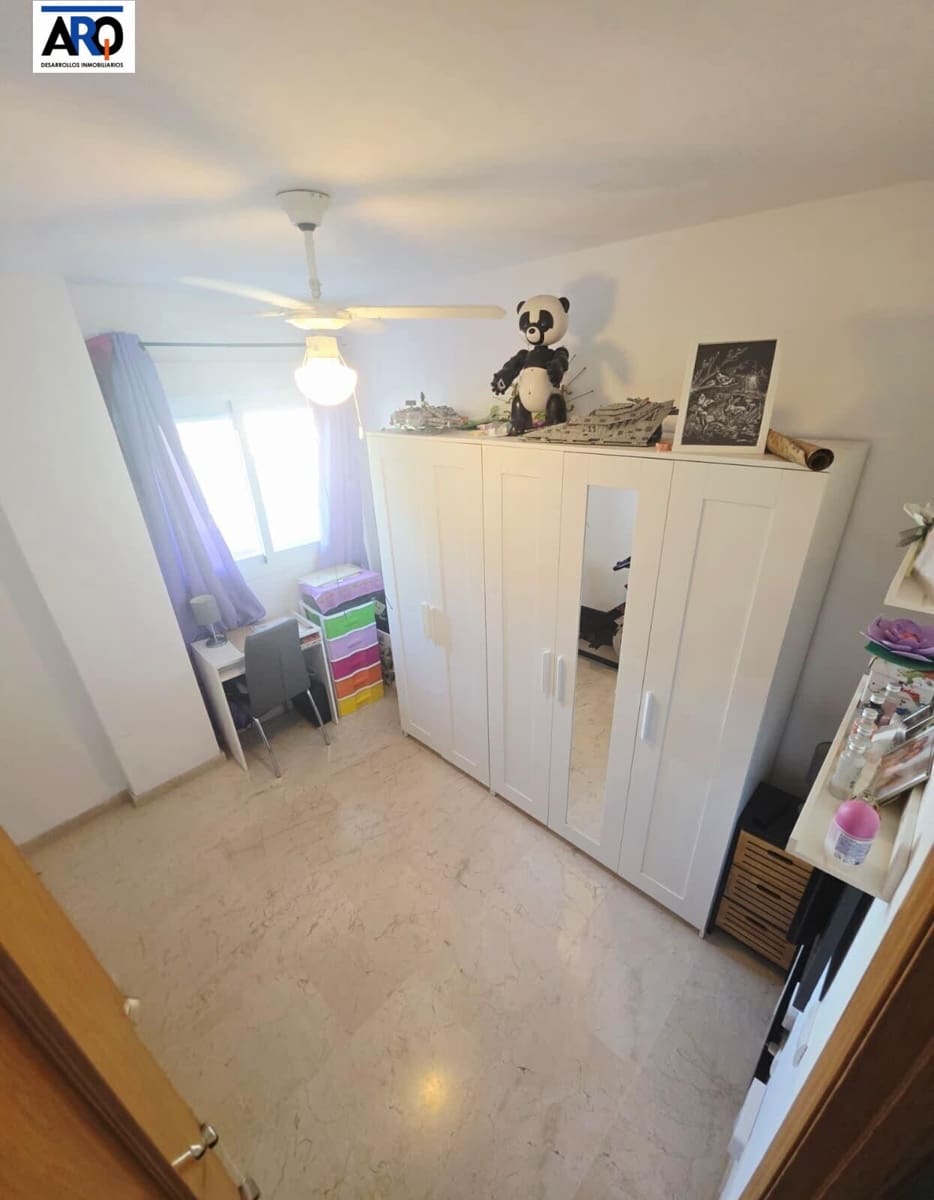 3 quarto Apartamento para venda em Rincon de la Victoria com piscina garagem - 350 000 € (Ref: 9998789)