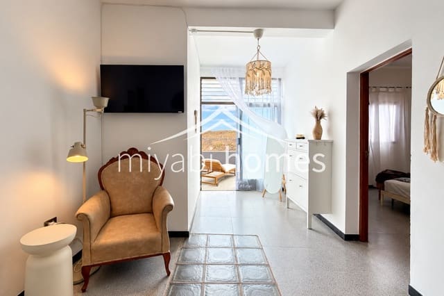 Piso de 2 habitaciones en Telde en alquiler - 1.100 € (Ref: 10072695)