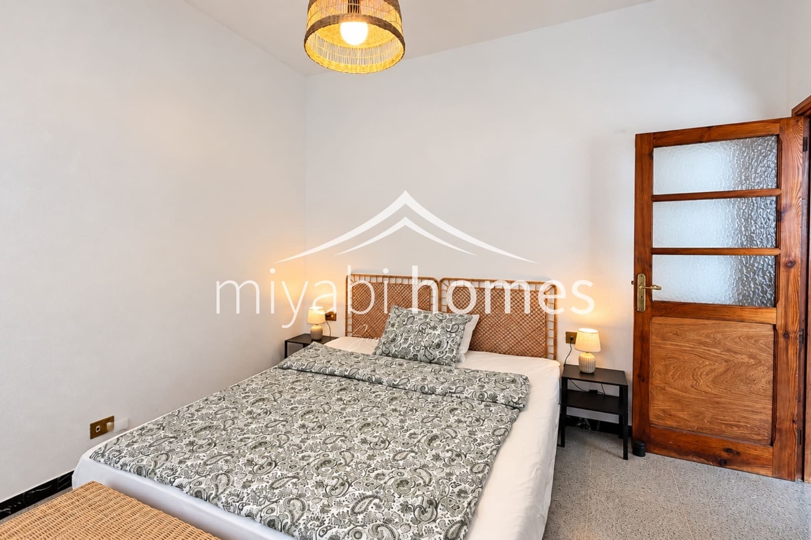 Piso de 2 habitaciones en Telde en alquiler - 1.100 € (Ref: 10072695)