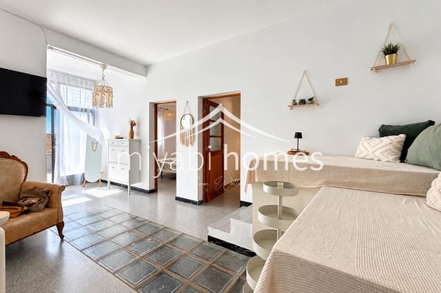 Piso de 2 habitaciones en Telde en alquiler - 1.100 € (Ref: 10072695)