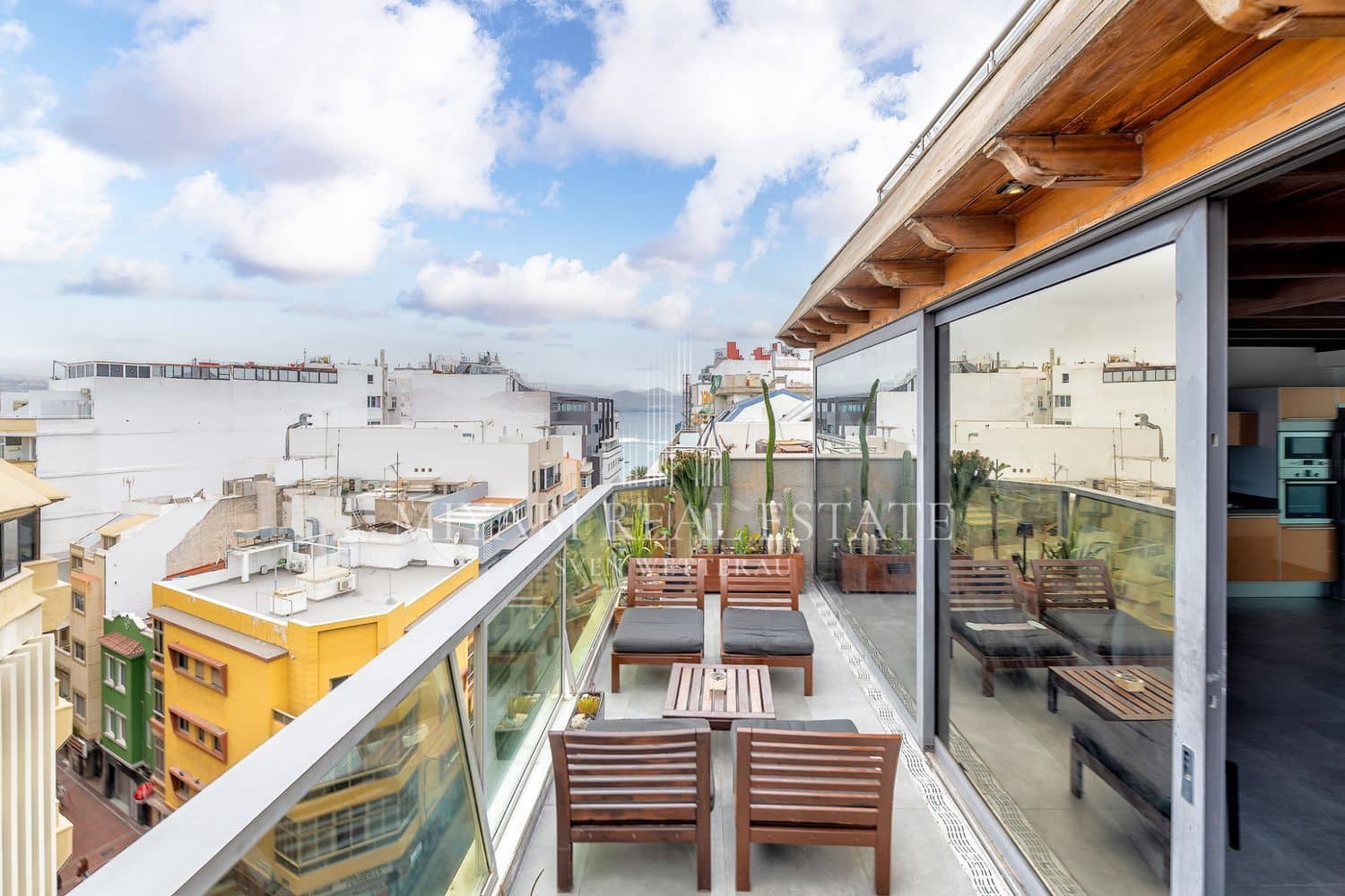 3 slaapkamer Penthouse te koop in Las Palmas de Gran Canaria - € 820.000 (Ref: 9409668)