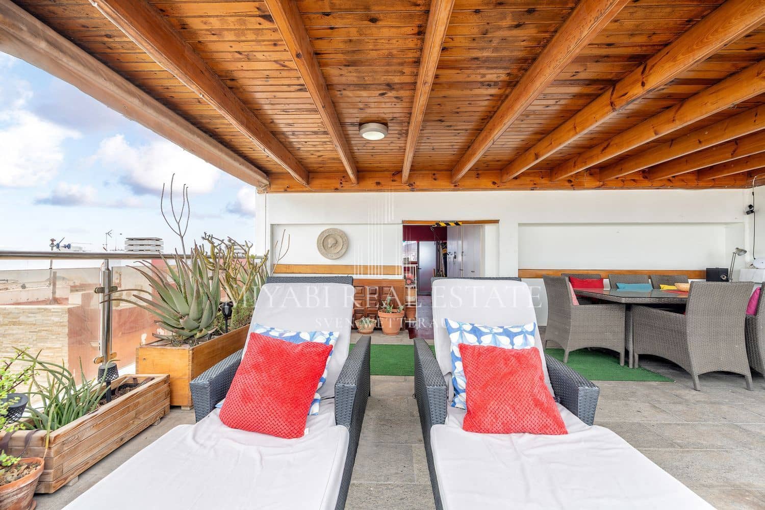 3 slaapkamer Penthouse te koop in Las Palmas de Gran Canaria - € 820.000 (Ref: 9409668)