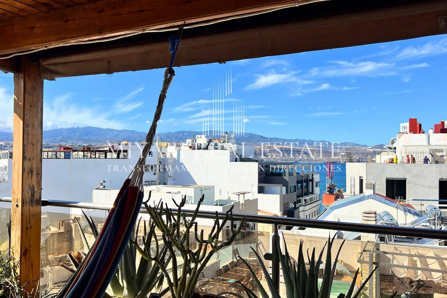 3 slaapkamer Penthouse te koop in Las Palmas de Gran Canaria - € 820.000 (Ref: 9409668)