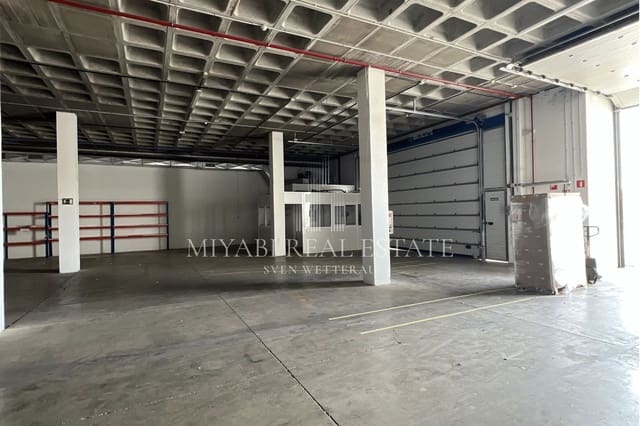 Komercyjne do wynajęcia w El Tablero, San Bartolomé de Tirajana - 6 000 € (Ref: 9409669)