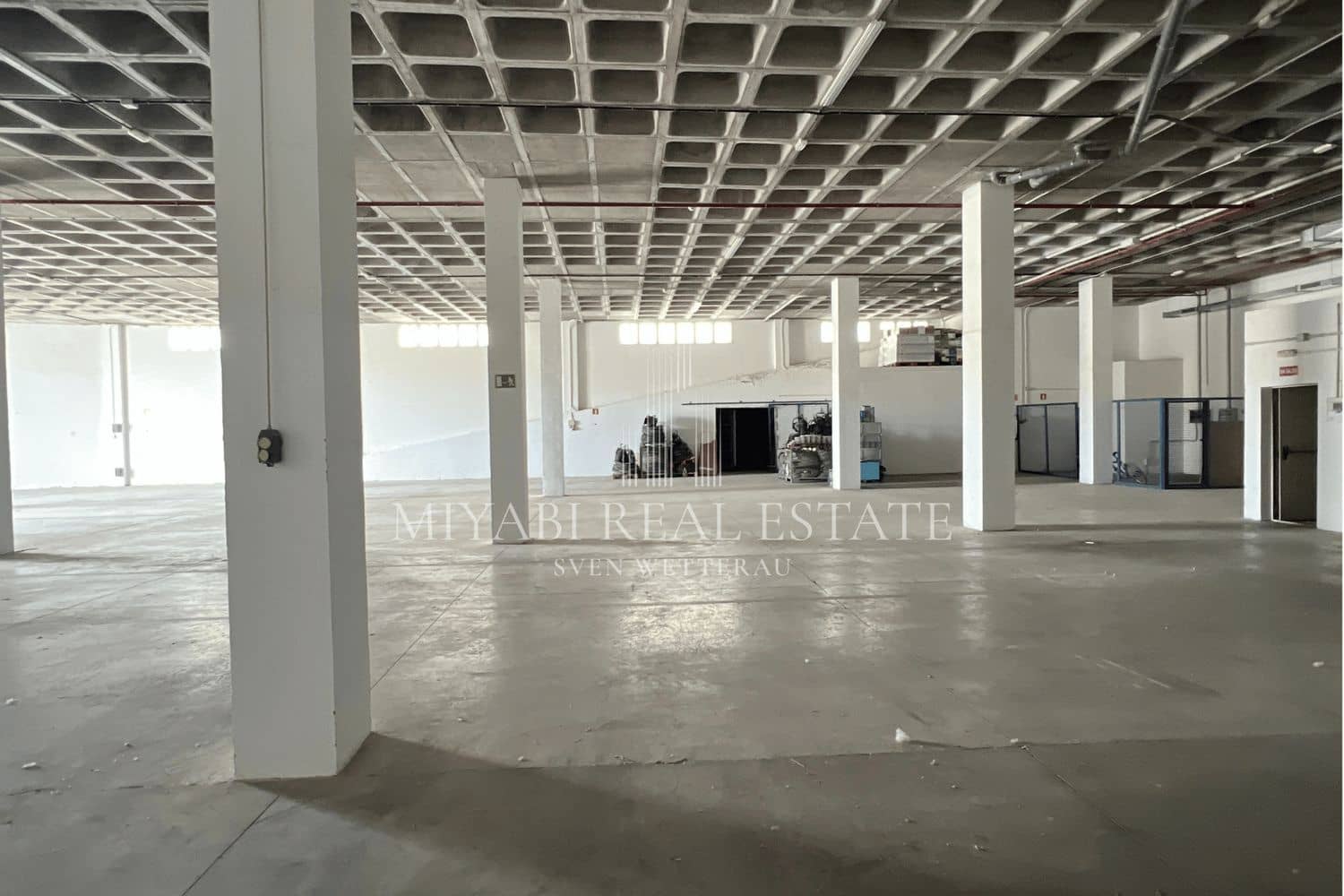 Erhverv til leje i El Tablero - € 6.000 (Ref: 9409669)