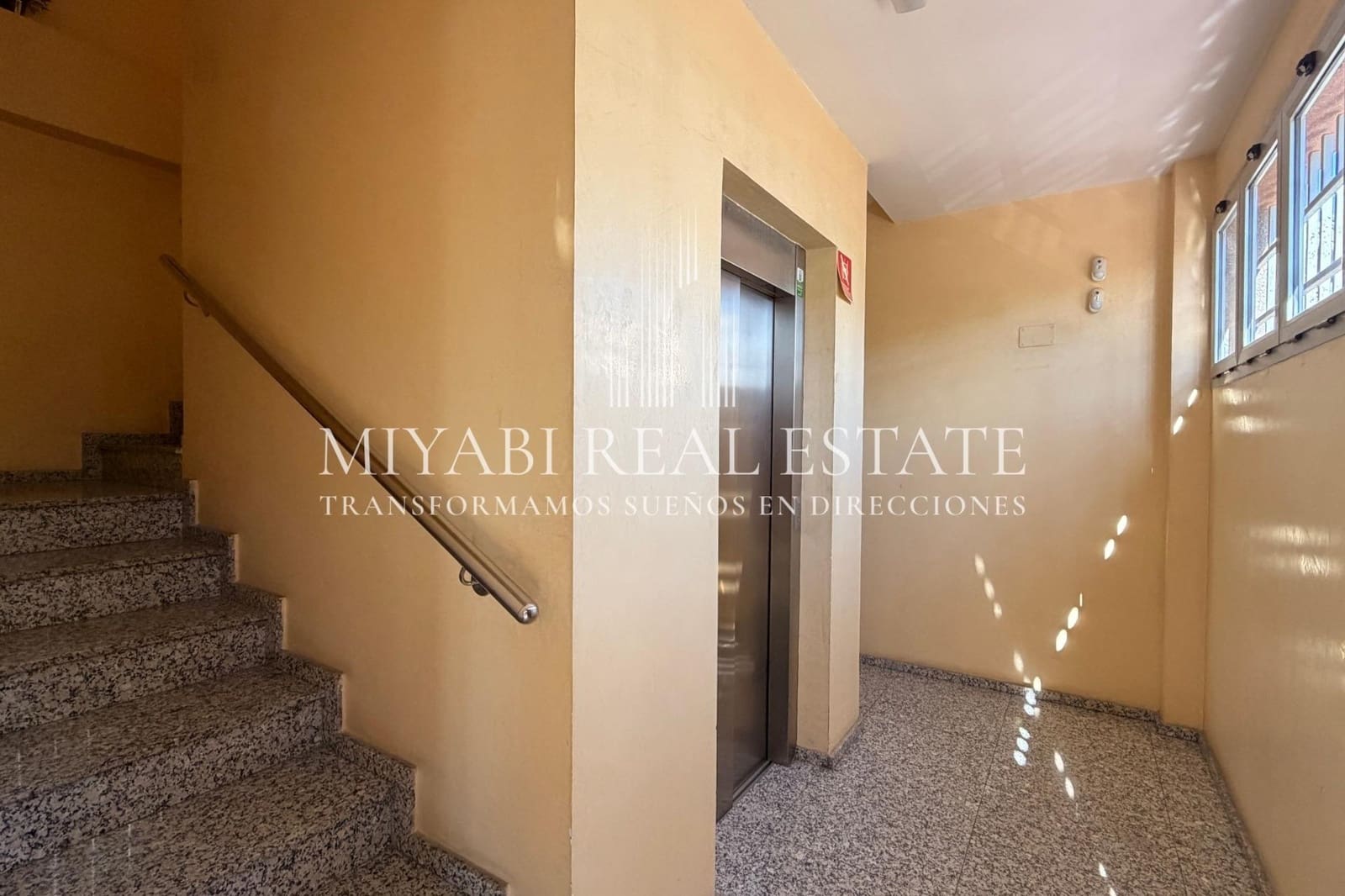 Bedrift til leie i El Tablero - € 22 000 (Ref: 9409669)