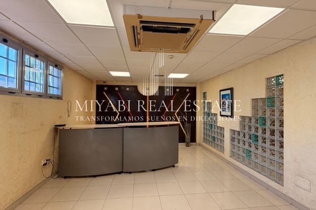 Entreprise à louer à El Tablero, San Bartolomé de Tirajana - 10 000 € (Ref: 9409669)