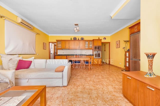 6 chambre Villa/Maison à vendre à El Salobre, San Bartolomé de Tirajana avec piscine - 950 000 € (Ref: 9410945)