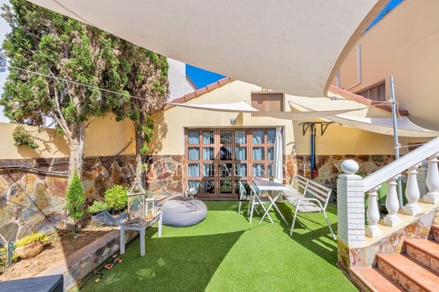 6 chambre Villa/Maison à vendre à El Salobre, San Bartolomé de Tirajana avec piscine - 950 000 € (Ref: 9410945)