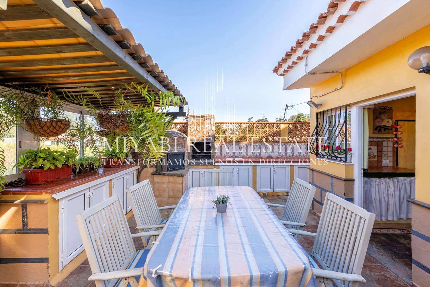 6 sovrum Finca/Hus på landet till salu i Valleseco med pool - 1 290 000 € (Ref: 9410946)