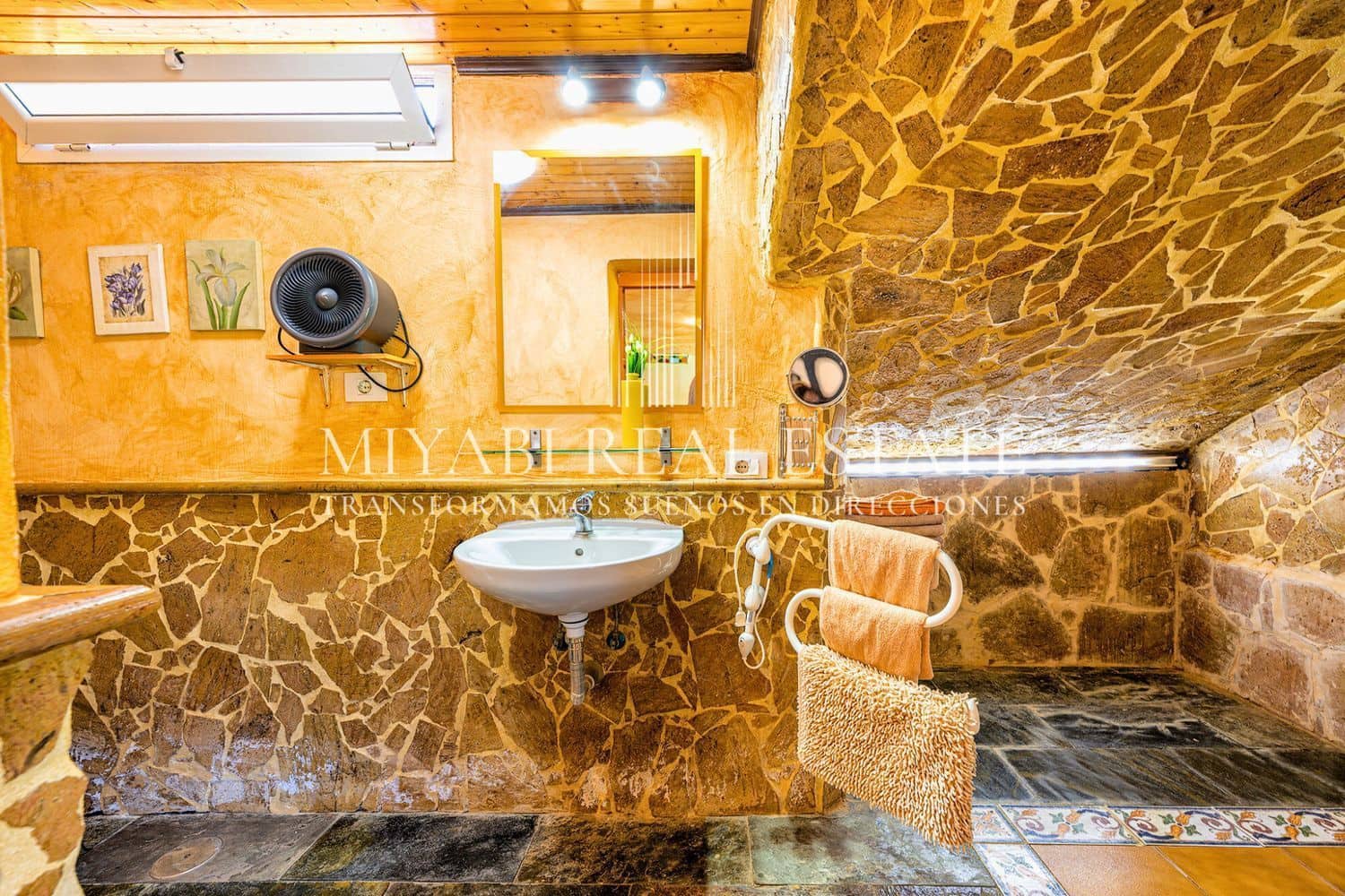 6 sovrum Finca/Hus på landet till salu i Valleseco med pool - 1 290 000 € (Ref: 9410946)