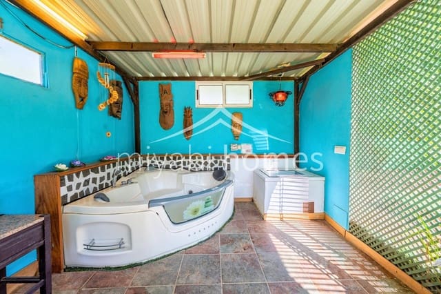 6 soveværelse Finca/Landehus til salg i Valleseco med swimmingpool - € 1.180.000 (Ref: 9410946)