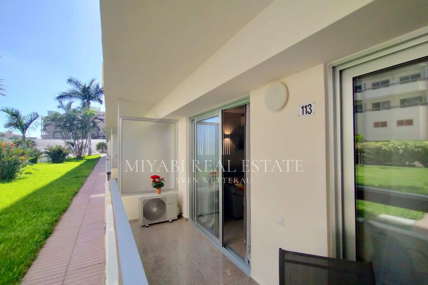 1 slaapkamer Flat te koop in Playa del Ingles met zwembad - € 280.000 (Ref: 9415894)