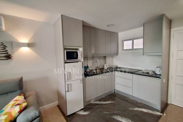 1 slaapkamer Flat te koop in Playa del Inglés, San Bartolomé de Tirajana met zwembad - € 280.000 (Ref: 9415894)