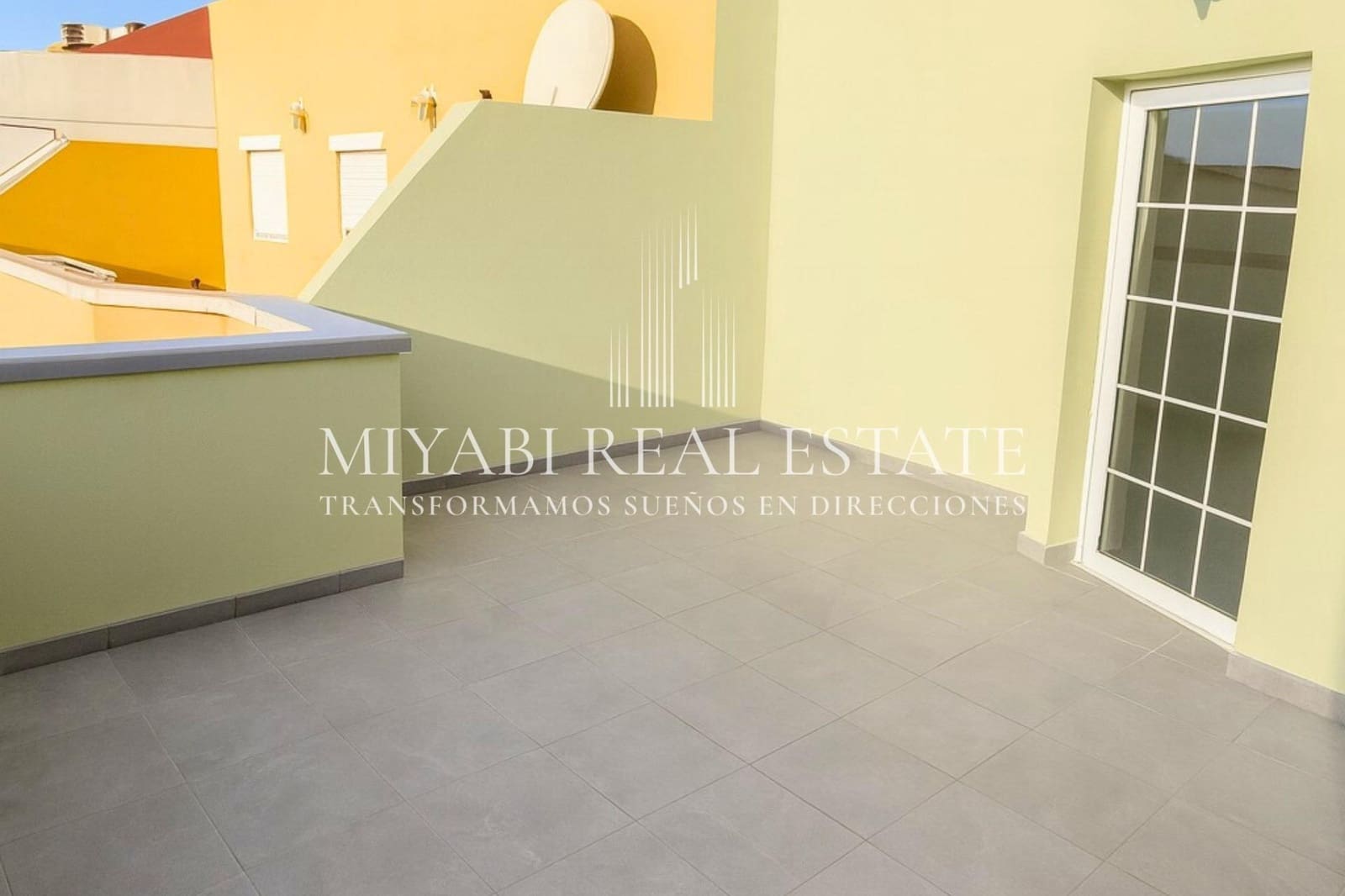 3 soveværelse Penthouse til salg i Santa Lucia de Tirajana - € 249.000 (Ref: 9415896)