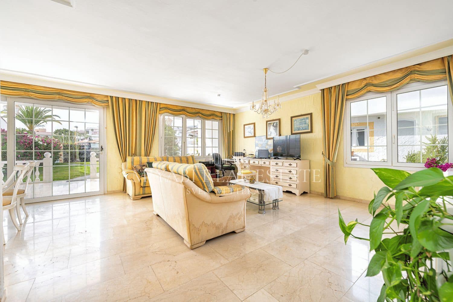 7 camera da letto Villa in vendita in Playa del Ingles con garage - 1.535.000 € (Rif: 9416177)