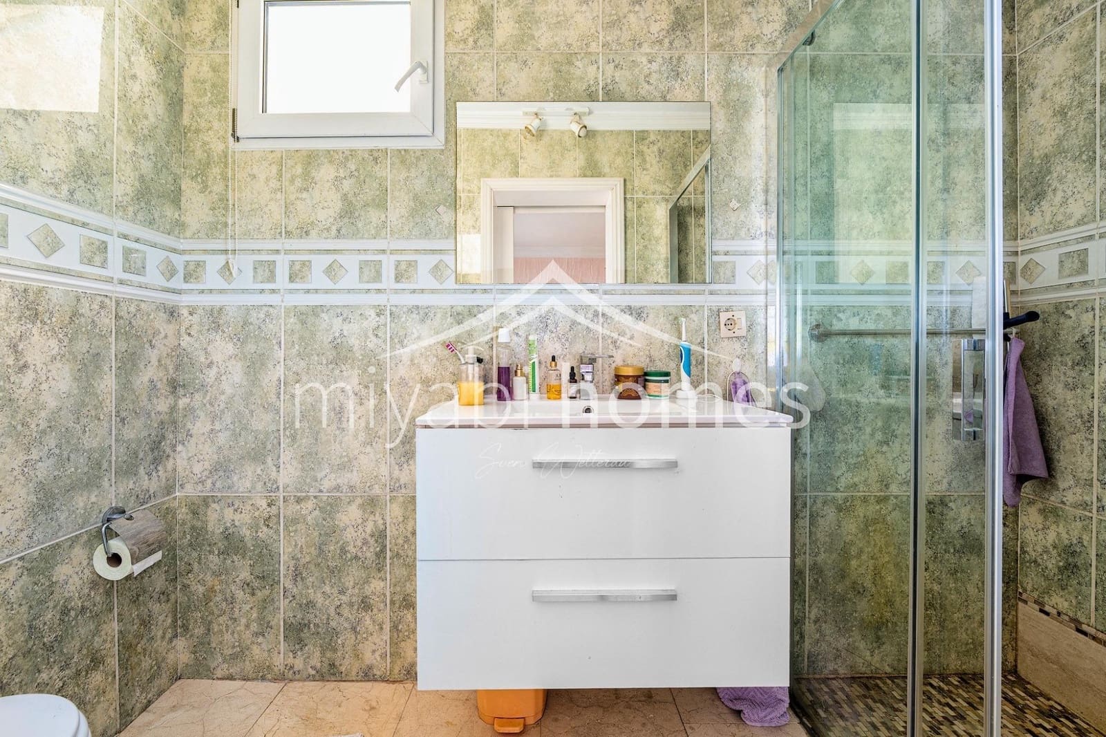 7 bedroom Bungalow for sale in Playa del Ingles with garage - € 1,450,000 (Ref: 9416177)