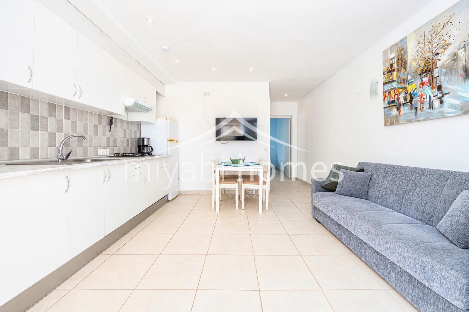 7 bedroom Bungalow for sale in Playa del Ingles with garage - € 1,450,000 (Ref: 9416177)