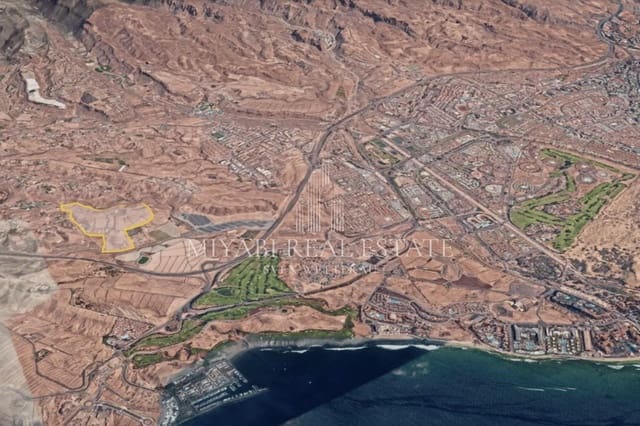 Rakentamaton maa myytävänä paikassa El Salobre, San Bartolomé de Tirajana - 24 000 000 € (Ref: 9424437)