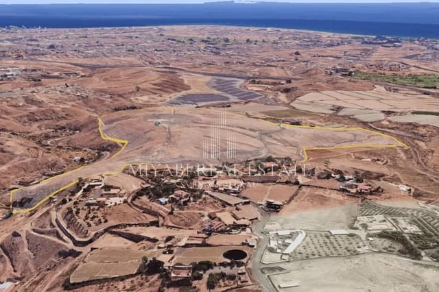 Rakentamaton maa myytävänä paikassa El Salobre, San Bartolomé de Tirajana - 24 000 000 € (Ref: 9424437)