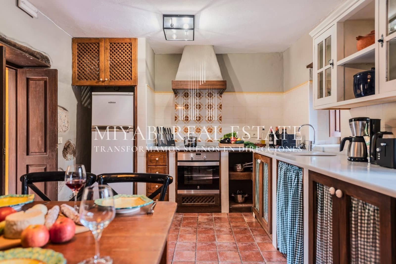 4 soveværelse Finca/Landehus til salg i Santa Lucia de Tirajana - € 650.000 (Ref: 9499745)