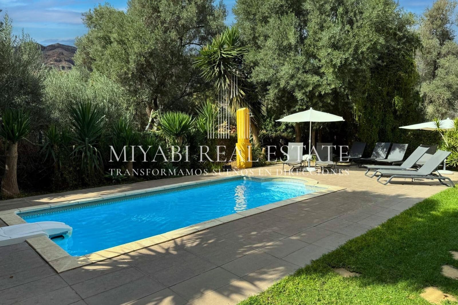 4 soveværelse Finca/Landehus til salg i Santa Lucia de Tirajana - € 650.000 (Ref: 9499745)