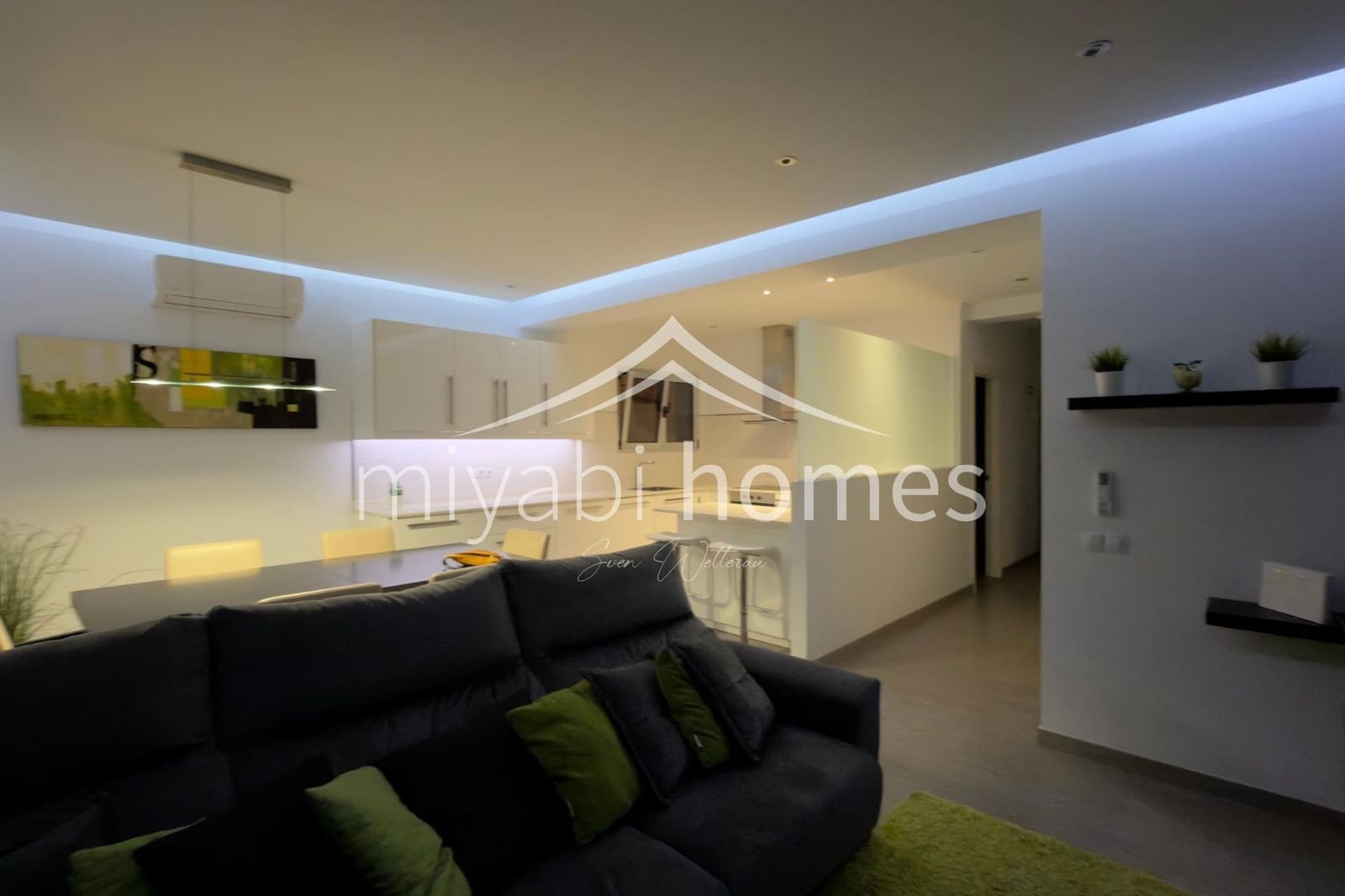 3 bedroom Apartment for sale in Las Palmas de Gran Canaria - € 335,000 (Ref: 9599496)