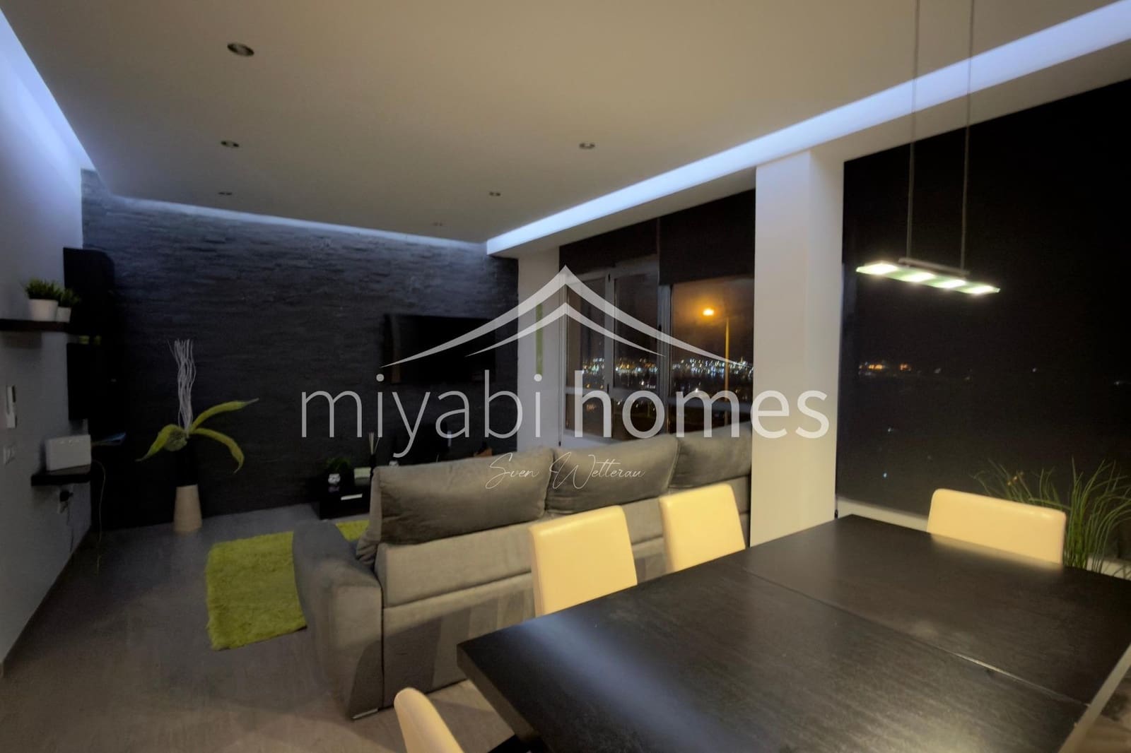 3 bedroom Apartment for sale in Las Palmas de Gran Canaria - € 335,000 (Ref: 9599496)