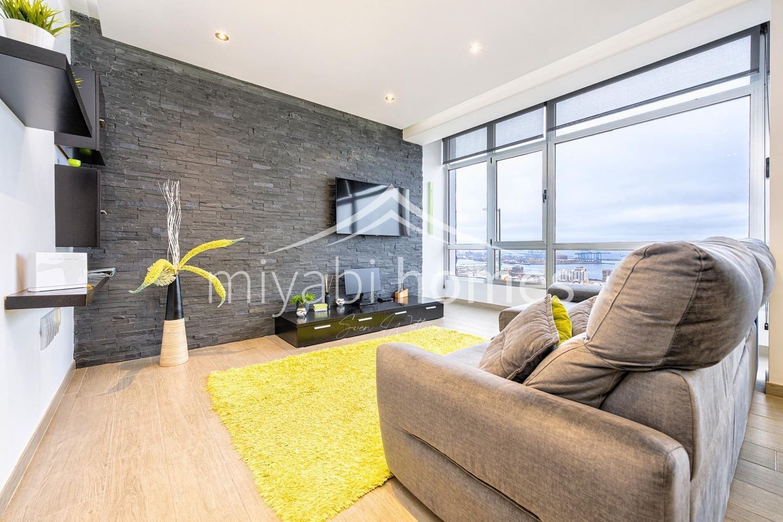 3 bedroom Apartment for sale in Las Palmas de Gran Canaria - € 335,000 (Ref: 9599496)