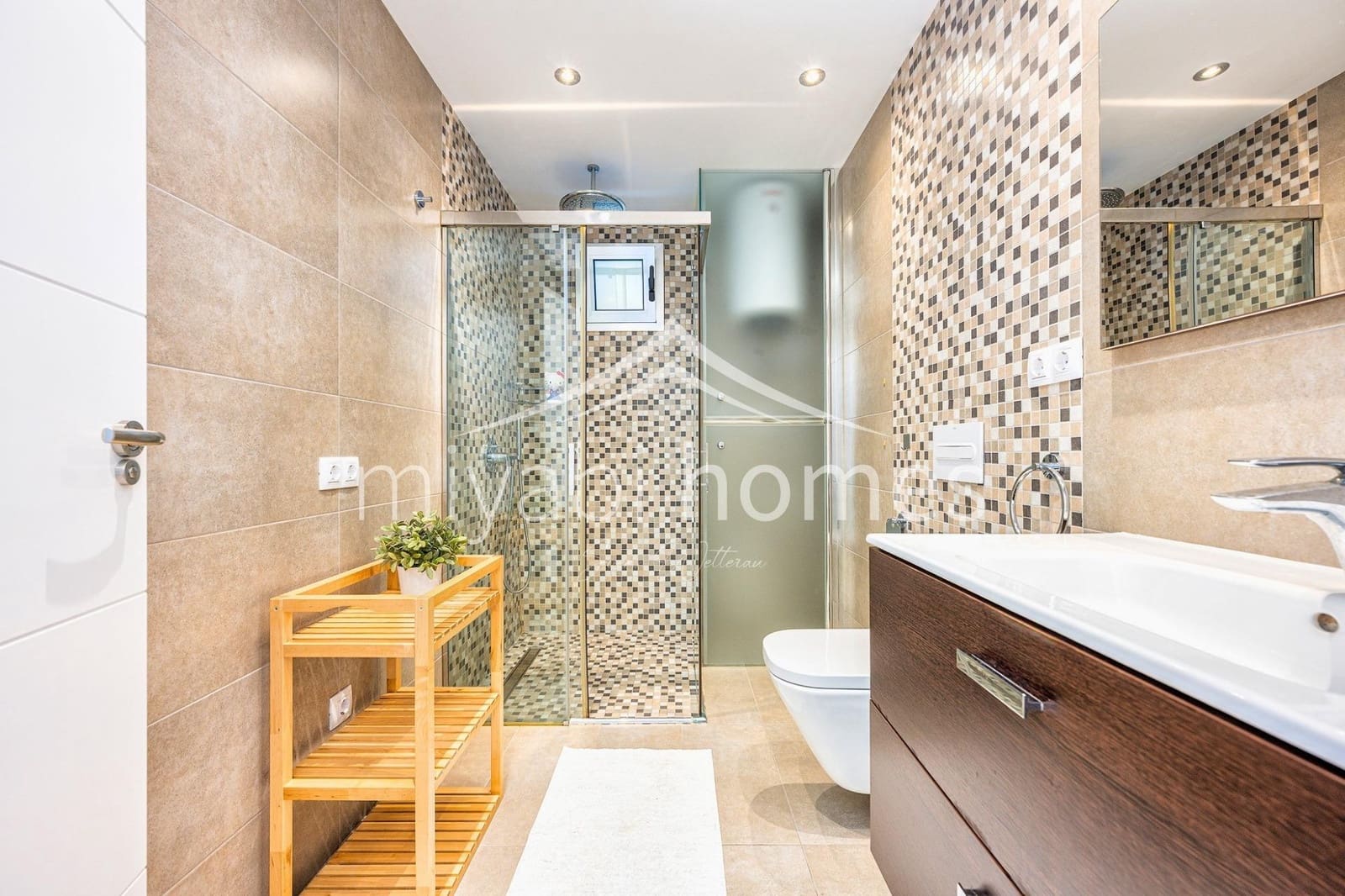 3 bedroom Apartment for sale in Las Palmas de Gran Canaria - € 335,000 (Ref: 9599496)