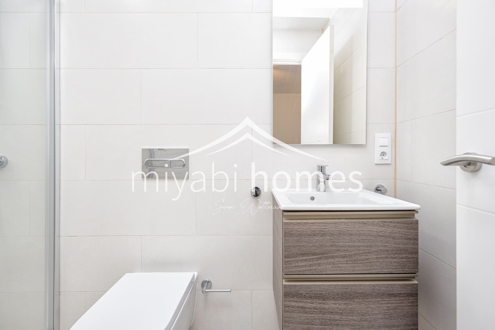 Studio for sale in Las Palmas de Gran Canaria - € 180,000 (Ref: 9962610)