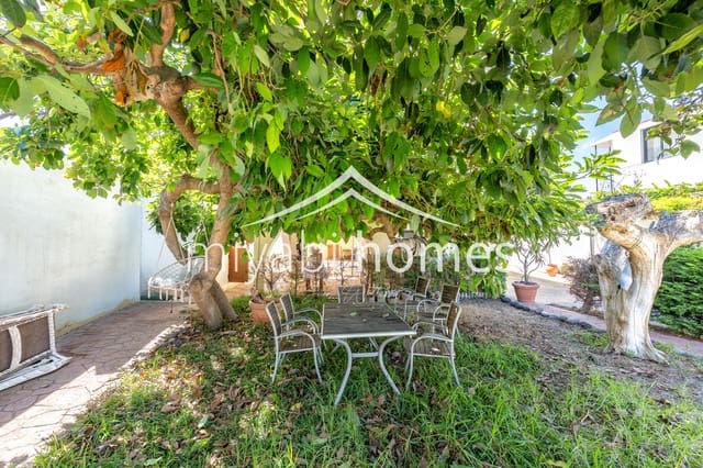 3 soverom Villa til salgs i Firgas med svømmebasseng - € 470 000 (Ref: 9965530)