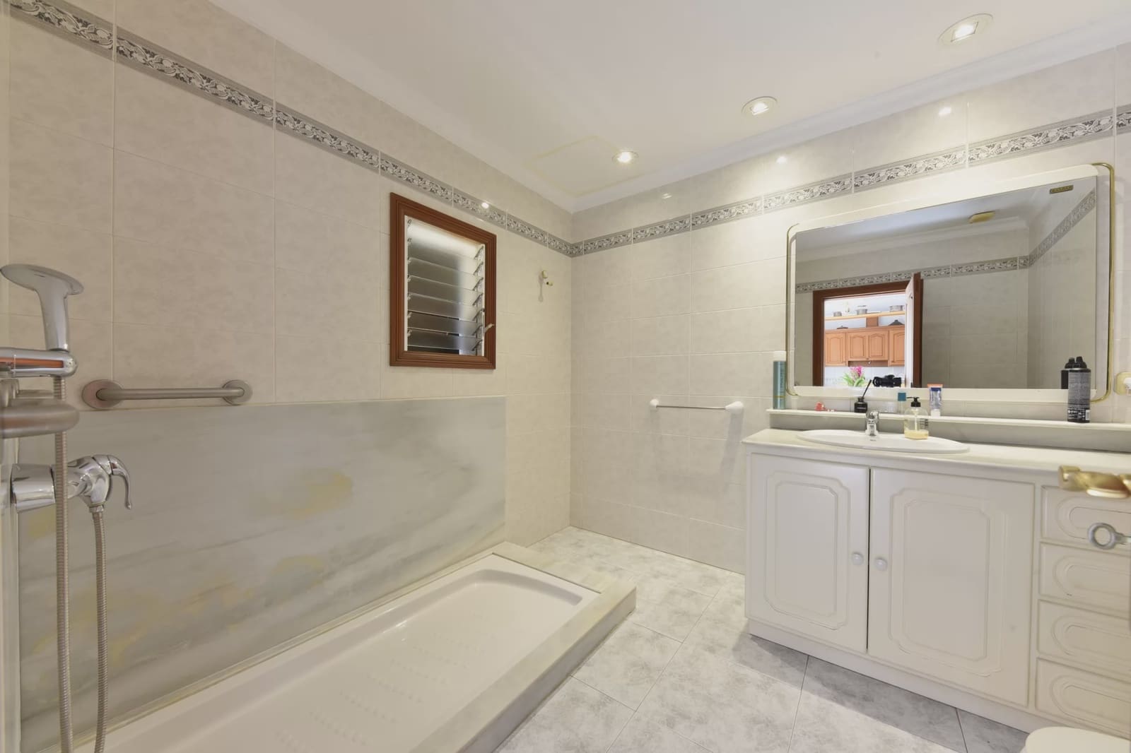Casa de 4 habitaciones en Sant Llorenç des Cardassar en venta con garaje - 850.000 € (Ref: 10014657)