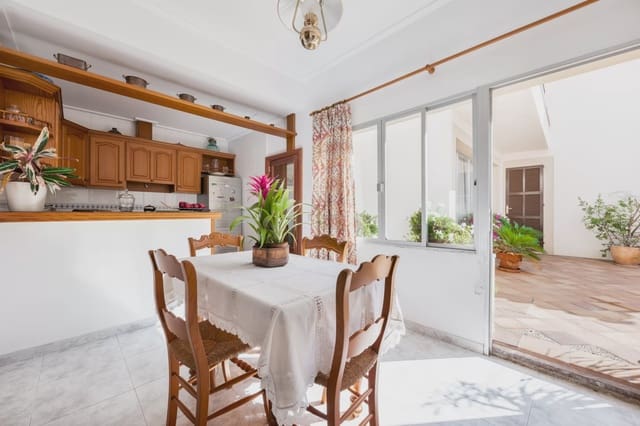 4 makuuhuone Omakotitalo myytävänä paikassa Sant Llorenç des Cardassar mukana 
autotalli - 850 000 € (Ref: 10014657)