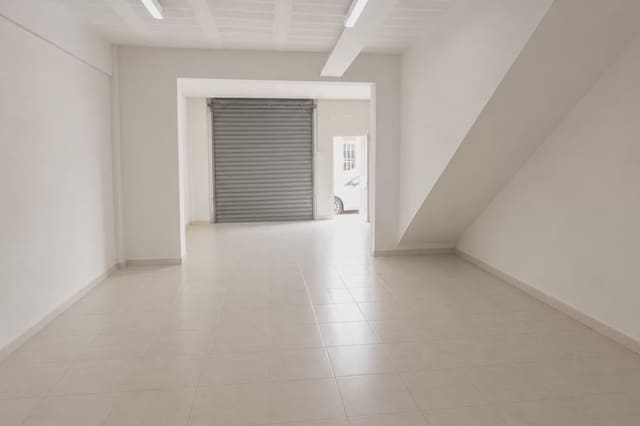 Garage à vendre à Manacor - 125 000 € (Ref: 10043469)