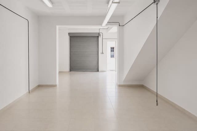 Garage à vendre à Manacor - 125 000 € (Ref: 10043469)