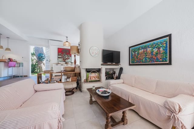 3 sypialnia Dom na sprzedaż w Cala Mandia, Manacor z basenem - 639 000 € (Ref: 10057167)