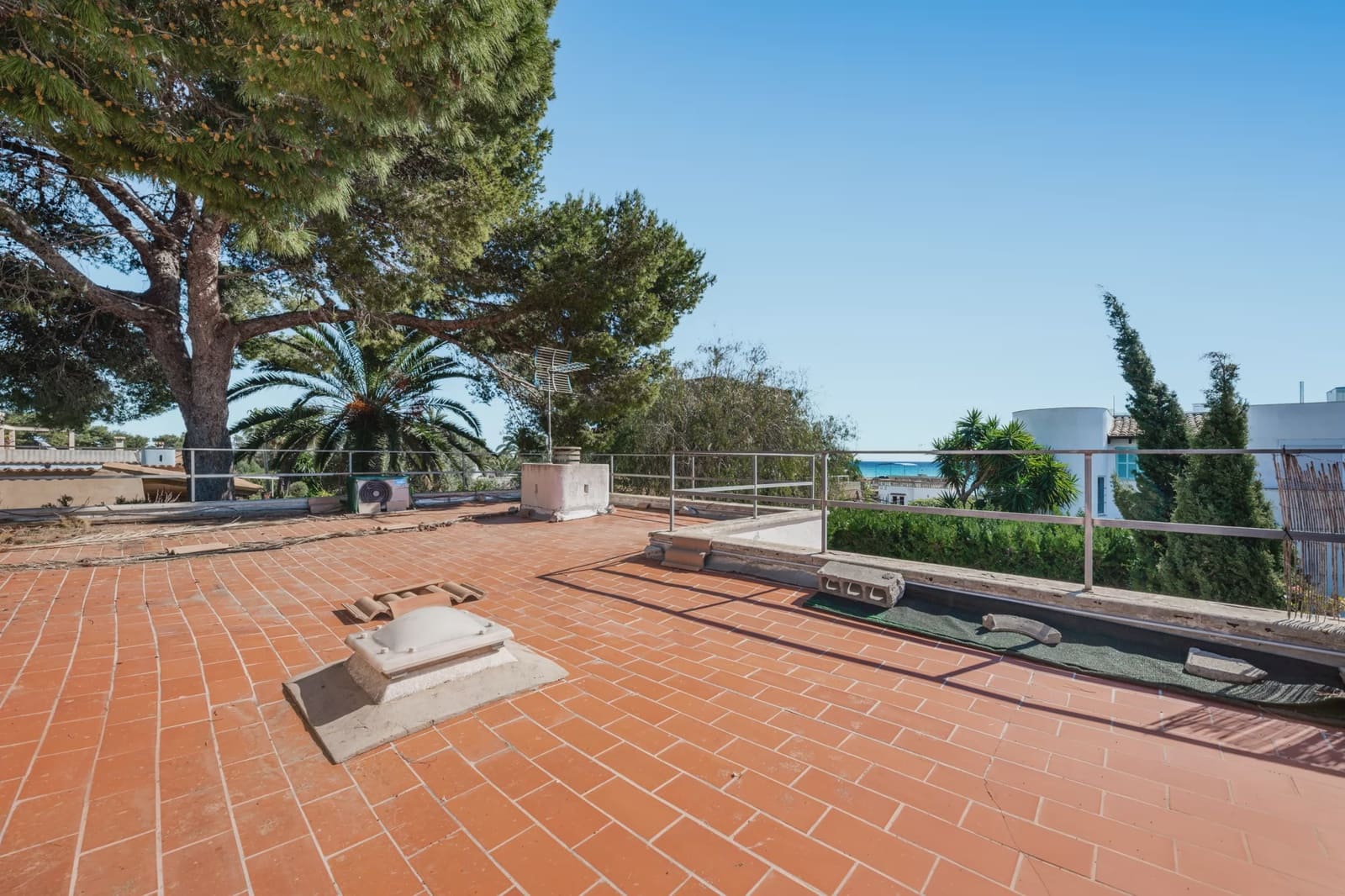 3 soverom Hus til salgs i Cala Mandia med svømmebasseng - € 639 000 (Ref: 10057167)