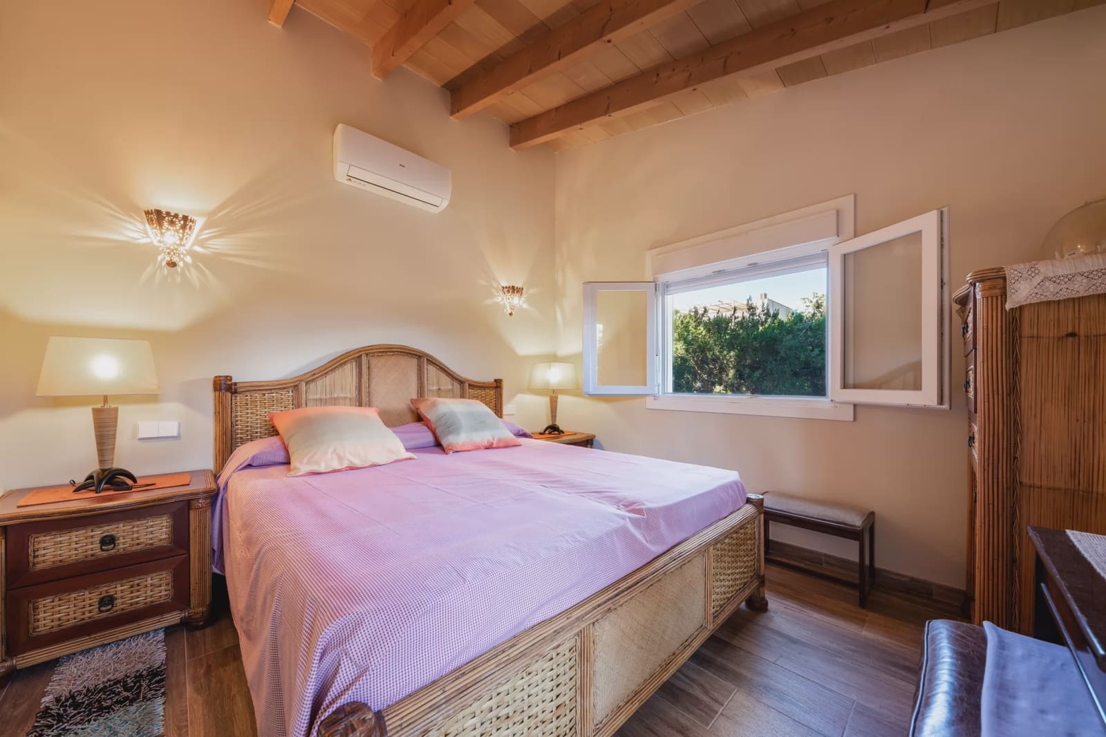 3 soverom Hus til salgs i Cala Mandia med svømmebasseng - € 639 000 (Ref: 10057167)