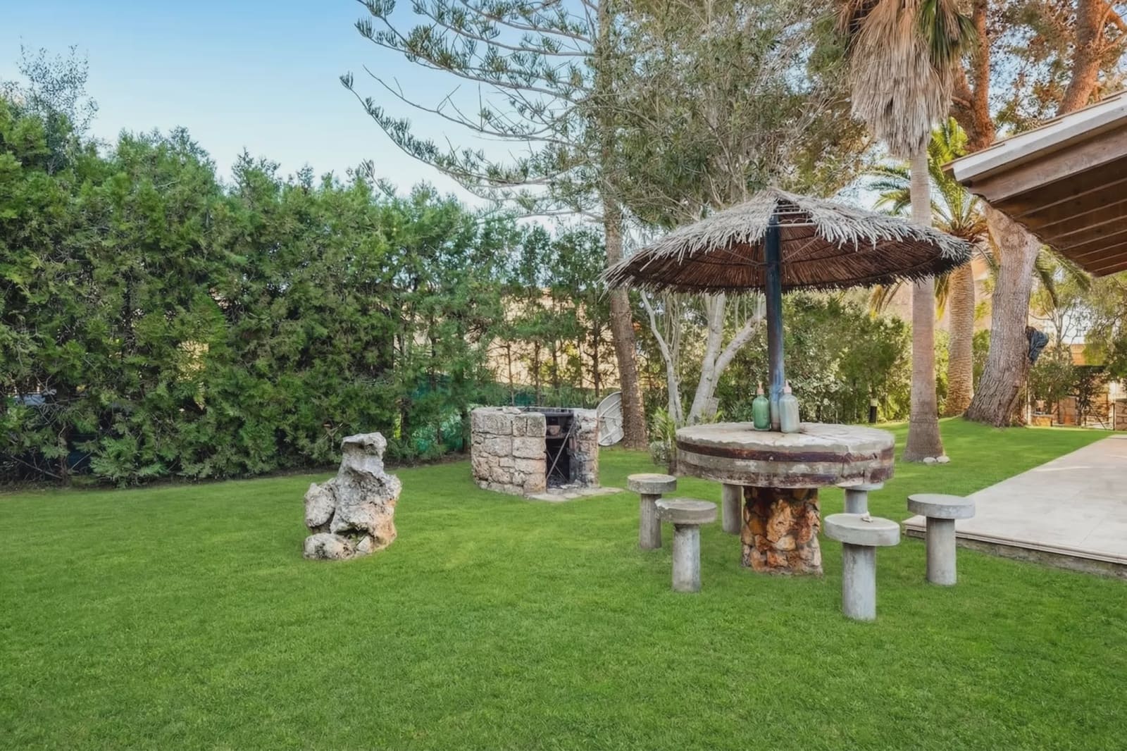 3 soverom Hus til salgs i Cala Mandia med svømmebasseng - € 639 000 (Ref: 10057167)