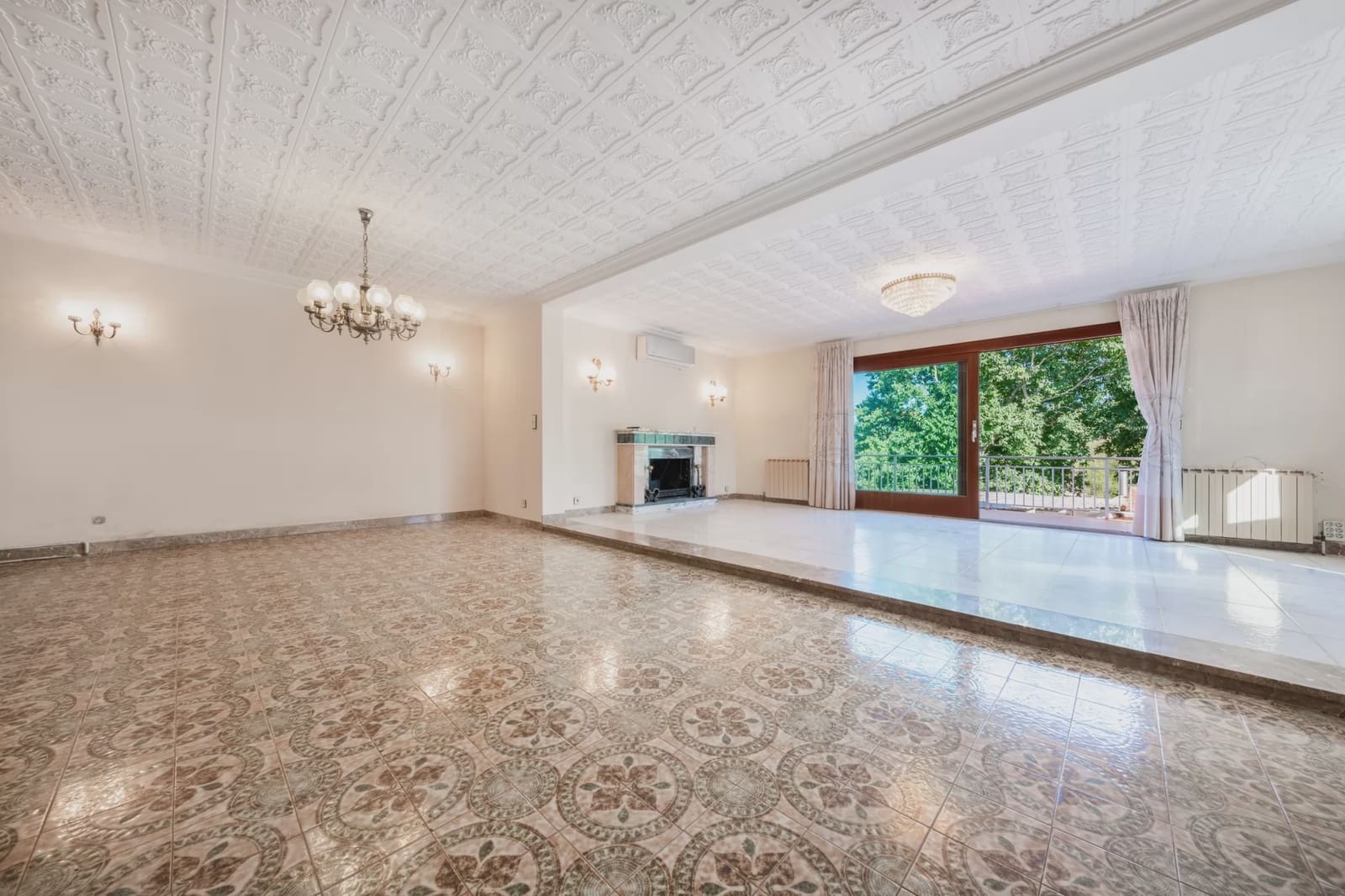 4 bedroom Townhouse for sale in Palma de Mallorca - € 680,000 (Ref: 10088651)