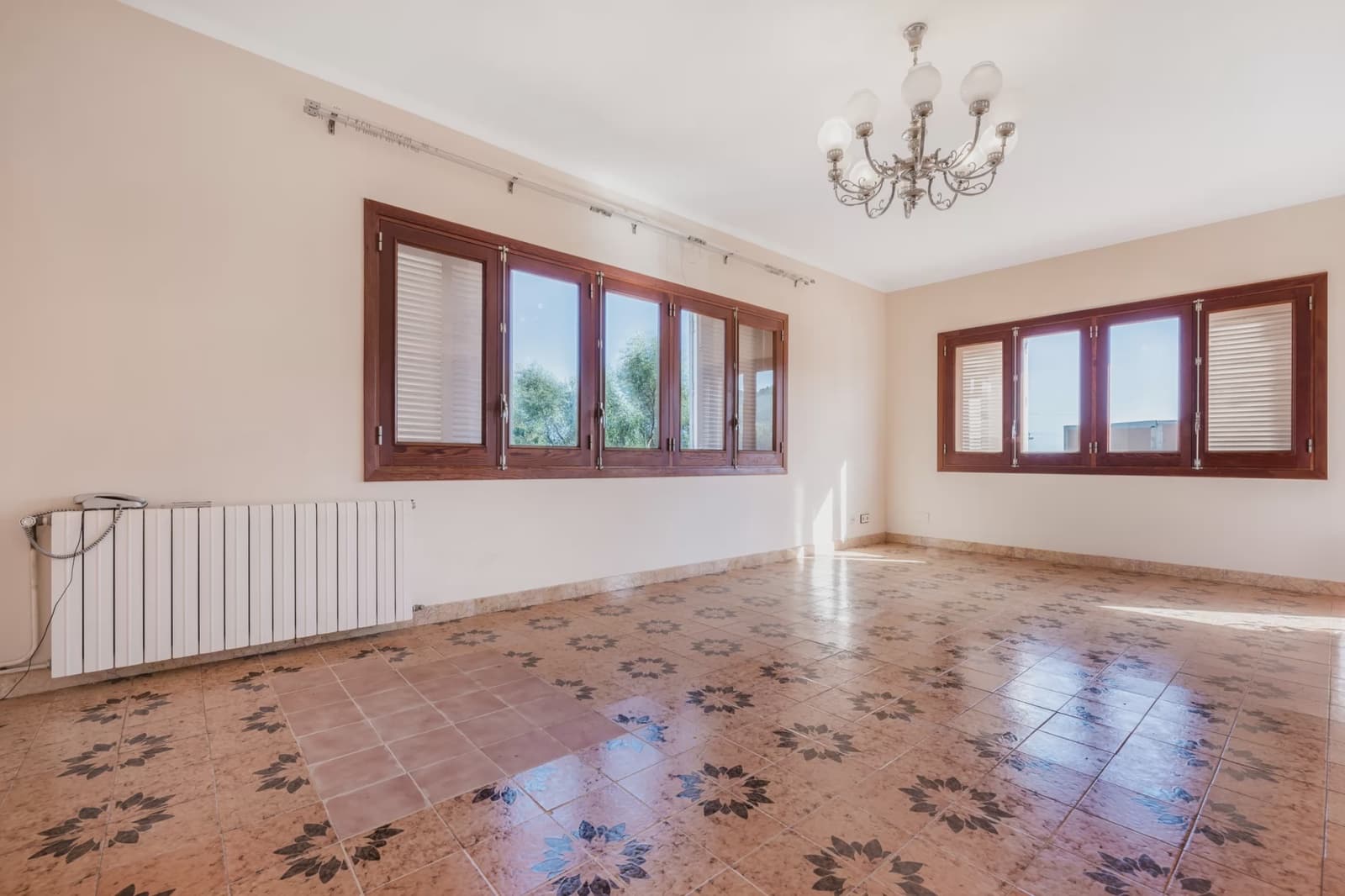 4 bedroom Townhouse for sale in Palma de Mallorca - € 680,000 (Ref: 10088651)