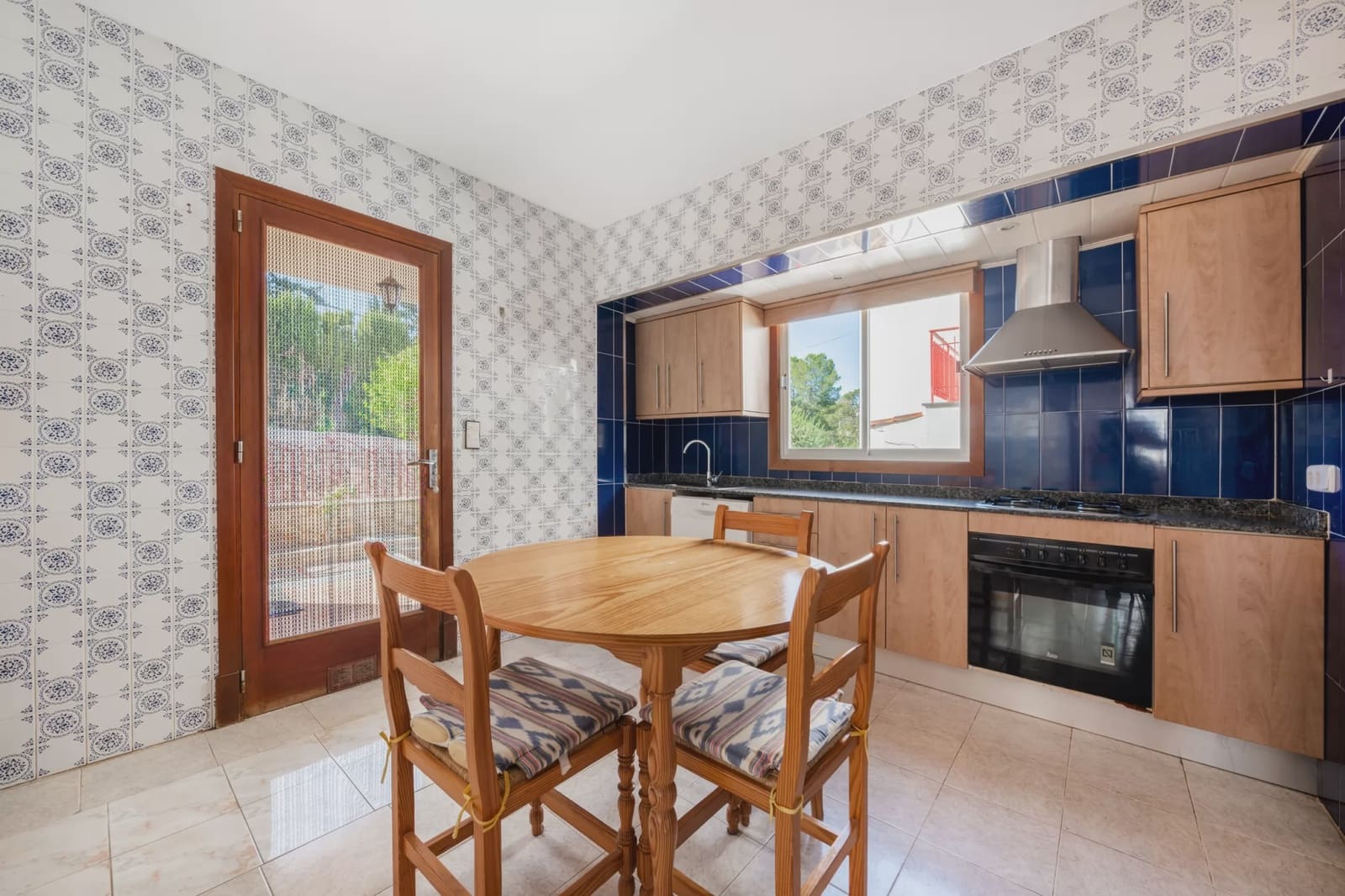 4 bedroom Townhouse for sale in Palma de Mallorca - € 680,000 (Ref: 10088651)
