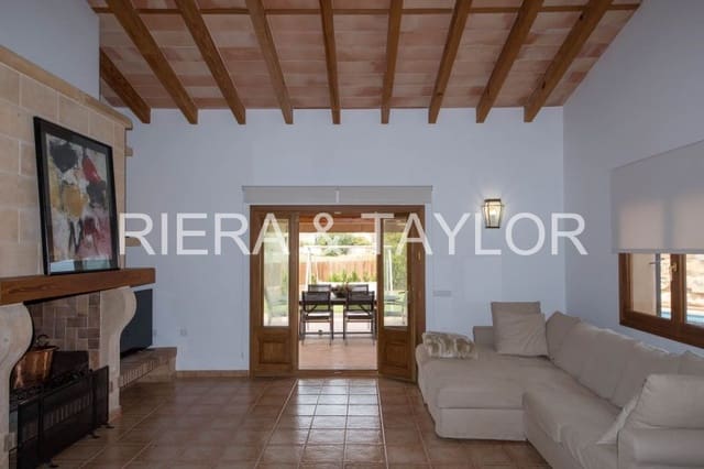 4 soveværelse Byhus til salg i Son Carrio, Sant Llorenç des Cardassar - € 850.000 (Ref: 3472564)