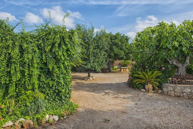 5 slaapkamer Finca/Landhuis te koop in Sant Llorenç des Cardassar - € 715.000 (Ref: 3621746)