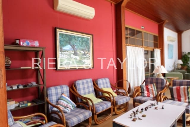 12 soveværelse Finca/Landehus til salg i Petra - € 3.000.000 (Ref: 3622069)