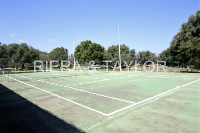 12 soveværelse Finca/Landehus til salg i Petra - € 3.000.000 (Ref: 3622069)