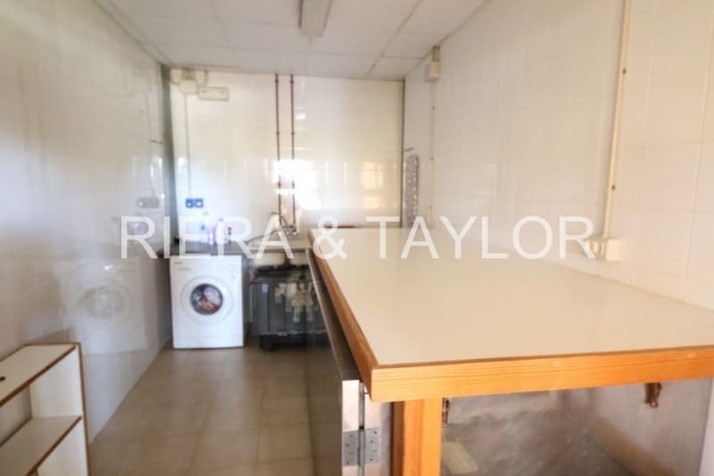 12 soveværelse Finca/Landehus til salg i Petra - € 3.000.000 (Ref: 3622069)