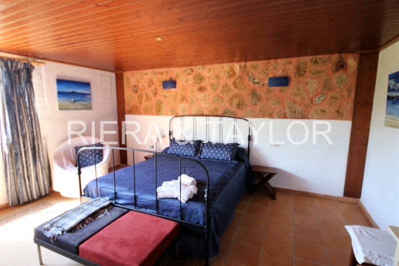 12 soveværelse Finca/Landehus til salg i Petra - € 3.000.000 (Ref: 3622069)